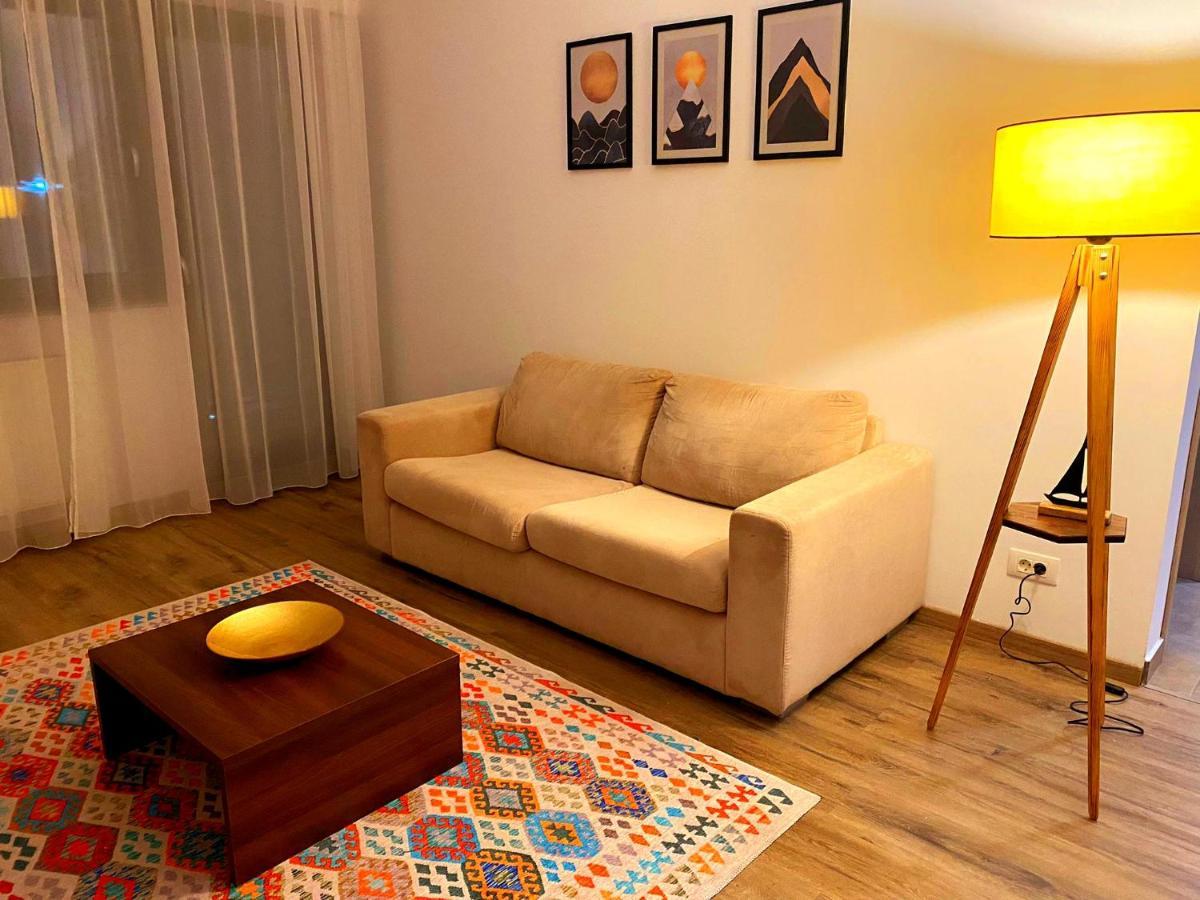 Apartment Bellagio - Cozy With Free Gym