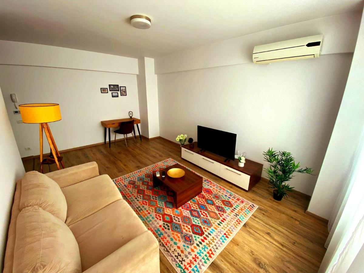 Bellagio - Cozy With Free Gym Apartment *